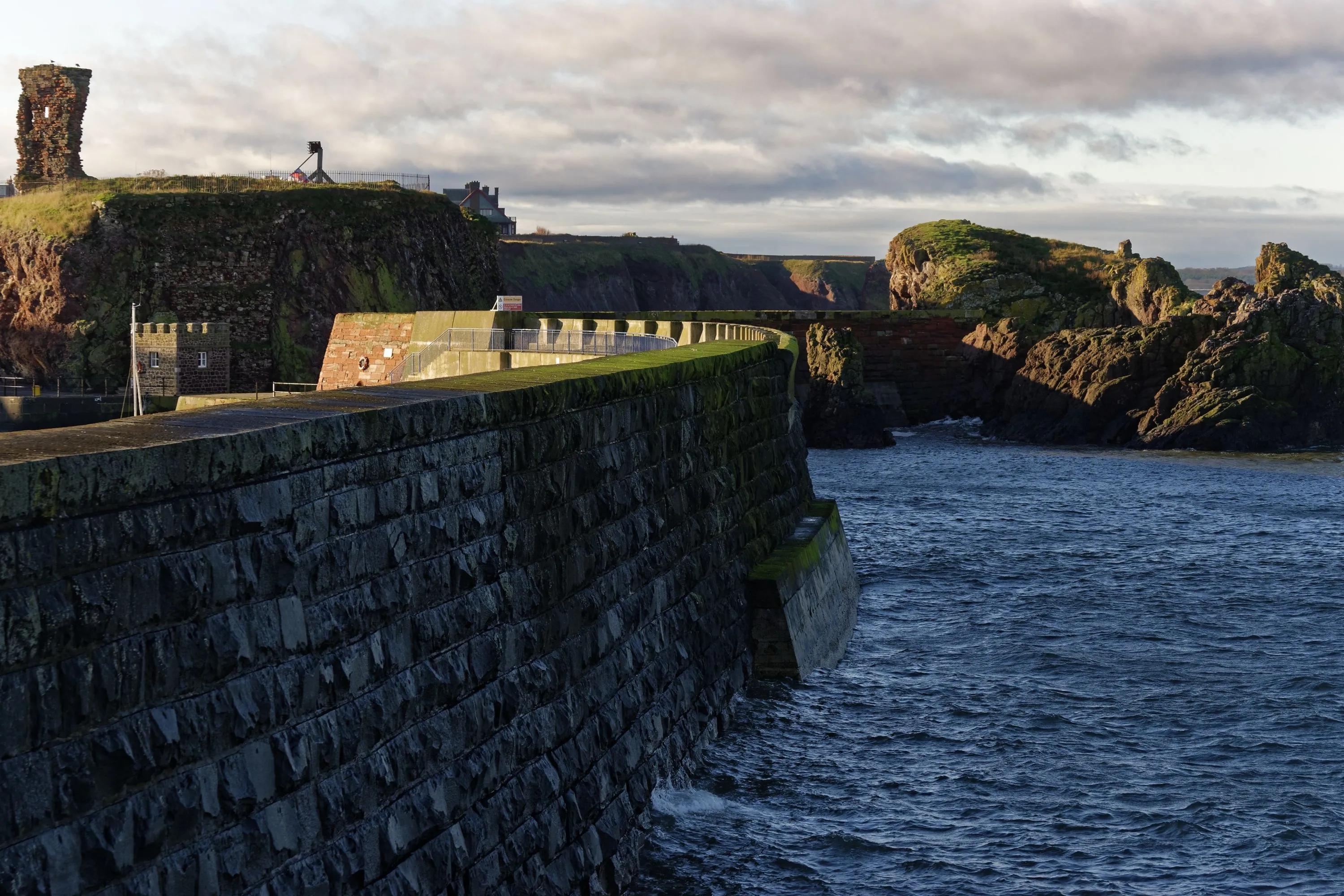 dunbar harbour wal